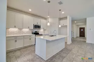 960 Tornado Rdg, New Braunfels, TX 78130 - Photo 15