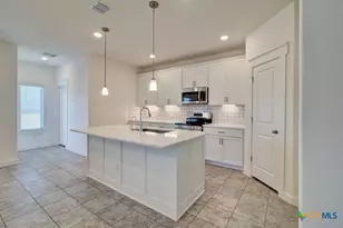 960 Tornado Rdg, New Braunfels, TX 78130 - Photo 17