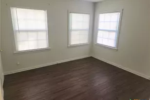 902 S 23rd St, Temple, TX 76504 - Photo 9