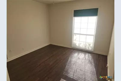 902 S 23rd Street, Temple, TX 76504 - Photo 5