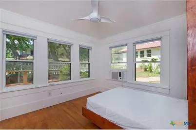 620 Rogers Street, San Marcos, TX 78666 - Photo 11