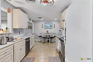 73 Mesquite St, Lolita, TX 77971 - Photo 9