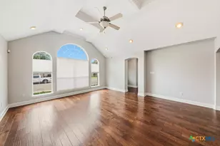 2258 Kensington Way, New Braunfels, TX 78130 - Photo 7