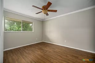 310 Glenbrook Ln, Port Lavaca, TX 77979 - Photo 25