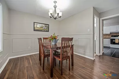 310 Glenbrook Lane, Port Lavaca, TX 77979 - Photo 11