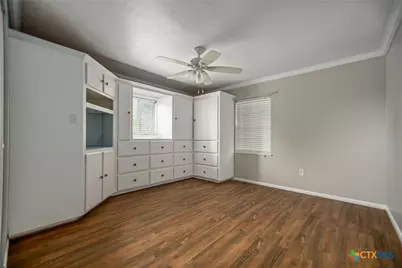 310 Glenbrook Lane, Port Lavaca, TX 77979 - Photo 19