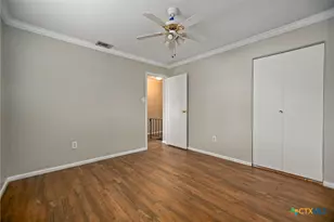 310 Glenbrook Ln, Port Lavaca, TX 77979 - Photo 21