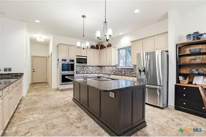 8902 Sonata Court, San Antonio, TX 78266 - Photo 15