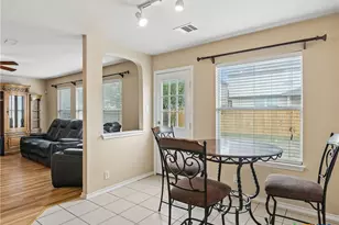 235 Roadrunner Ave, New Braunfels, TX 78130 - Photo 9