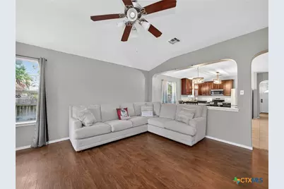 211 Starling Creek, New Braunfels, TX 78130 - Photo 13