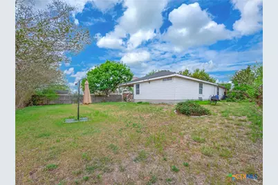 211 Starling Creek, New Braunfels, TX 78130 - Photo 31