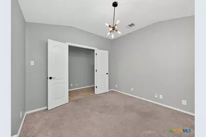 211 Starling Creek, New Braunfels, TX 78130 - Photo 5
