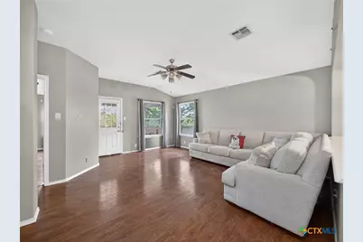 211 Starling Creek, New Braunfels, TX 78130 - Photo 11