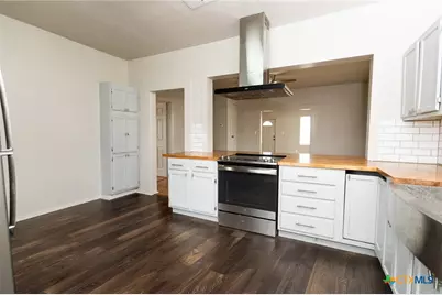 905 N 9th Street, Temple, TX 76501 - Photo 13