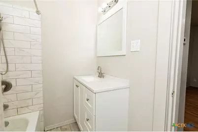 905 N 9th Street, Temple, TX 76501 - Photo 15