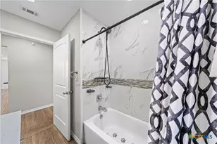 2716 McKenzie Ave, Waco, TX 76708 - Photo 23