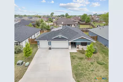 749 Freedom Circle, Nolanville, TX 76559 - Photo 5