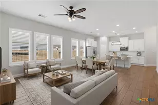 1917 Creek Ridge St, Seguin, TX 78155 - Photo 17