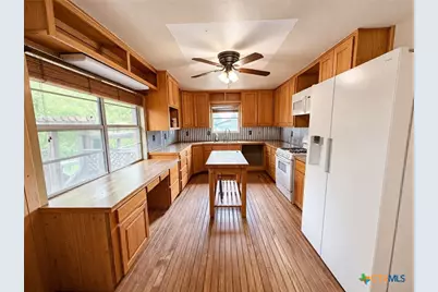 2301 Post Oak Avenue, Copperas Cove, TX 76522 - Photo 3