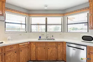 11510 S Whitehall Rd, Temple, TX 76504 - Photo 11