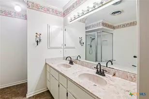 306 Antietam Dr, Victoria, TX 77904 - Photo 13