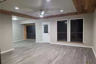 1916 Nevada St, San Marcos, TX 78666 - Photo 7