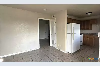 607 N 20th Street #201, Killeen, TX 76541 - Photo 5