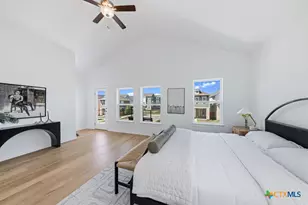 795 N Academy Ave, New Braunfels, TX 78130 - Photo 13