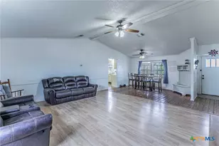 1767 Dowdy Rd, Seguin, TX 78155 - Photo 5