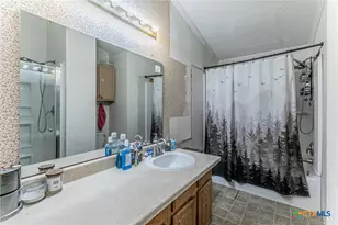 1767 Dowdy Rd, Seguin, TX 78155 - Photo 15