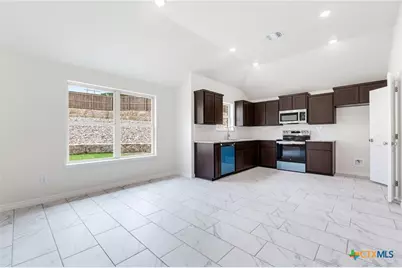 610 Bobby Lou Lane, Copperas Cove, TX 76522 - Photo 9