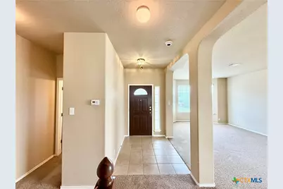 613 Magdalena Lane, New Braunfels, TX 78132 - Photo 5