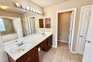 613 Magdalena Ln, New Braunfels, TX 78132 - Photo 23