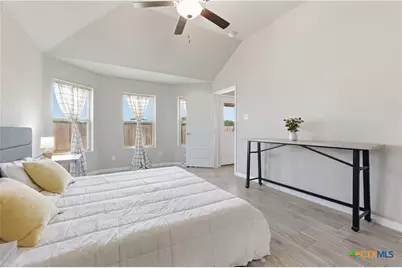 829 Stonemanor, Seguin, TX 78155 - Photo 15