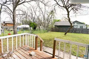905 N 9th St, Temple, TX 76501 - Photo 31