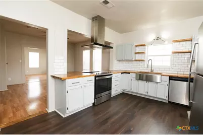 905 N 9th Street, Temple, TX 76501 - Photo 13