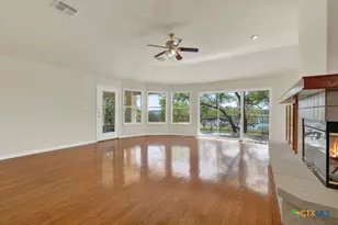 1000 Bamc Dr, Canyon Lake, TX 78133 - Photo 9