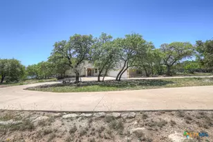 1000 Bamc Dr, Canyon Lake, TX 78133 - Photo 5