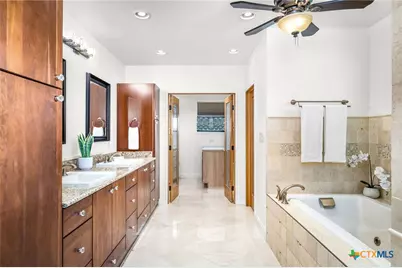 102 Adams Way, Canyon Lake, TX 78133 - Photo 23