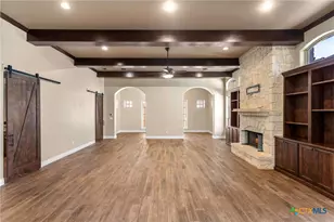 1054 Provence Pl, New Braunfels, TX 78132 - Photo 9