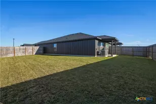 1102 Cornell St, Troy, TX 76579 - Photo 13