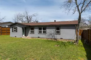 209 W Victory Ave, Temple, TX 76501 - Photo 13