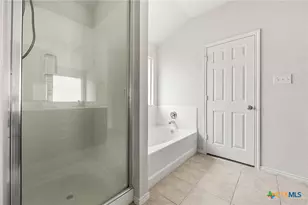 2402 Freddie L. Nichols Sr. Dr, Harker Heights, TX 76548 - Photo 21