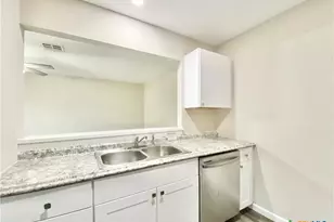 2110 Blue Meadow Dr, Austin, TX 78744 - Photo 9