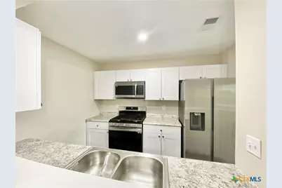 2110 Blue Meadow Drive #B, Austin, TX 78744 - Photo 11