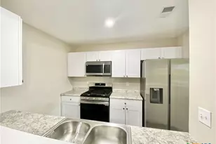 2110 Blue Meadow Dr, Austin, TX 78744 - Photo 11