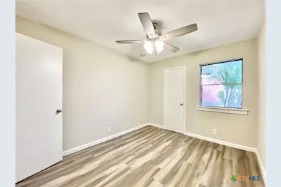 2110 Blue Meadow Drive #B, Austin, TX 78744 - Photo 27