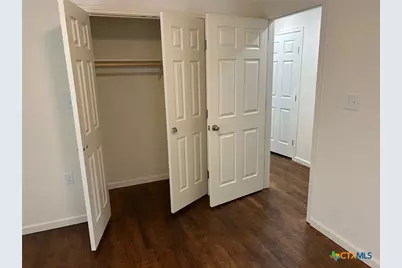 3007 E Mistletoe Avenue, Victoria, TX 77901 - Photo 5