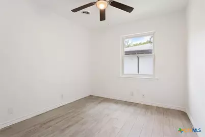 1304 Metropolitan Drive, Killeen, TX 76541 - Photo 19