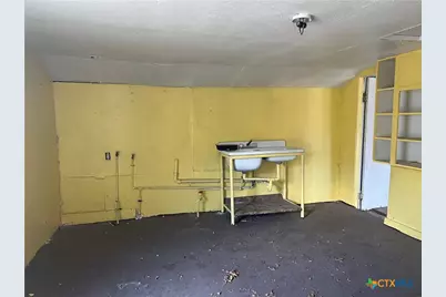 612 S 7th Street, Temple, TX 76504 - Photo 33